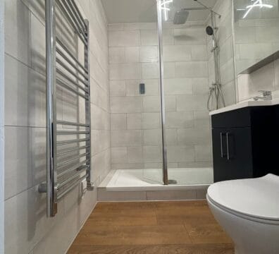 Expert bathroom installation and renovation services in Crawley by DSF Bathrooms